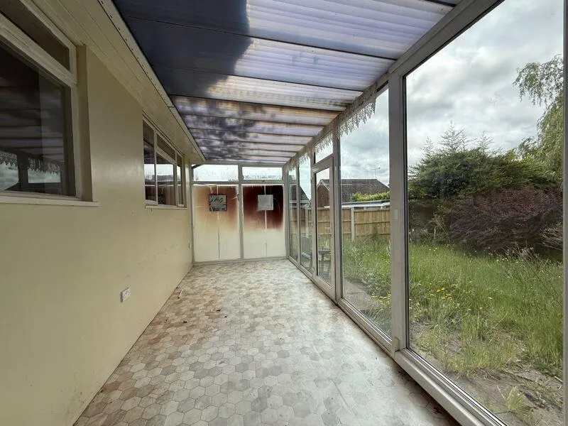 2 bed Detached Bungalow