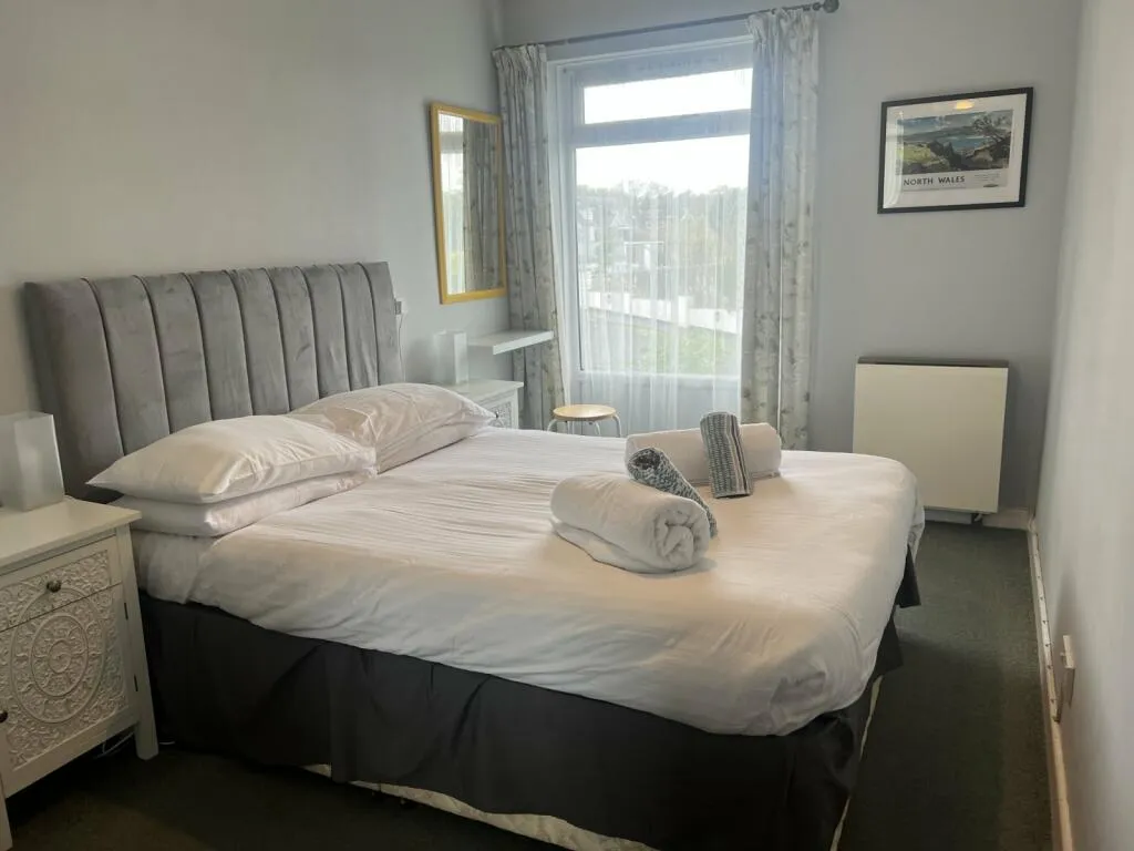 2 bed Apartment