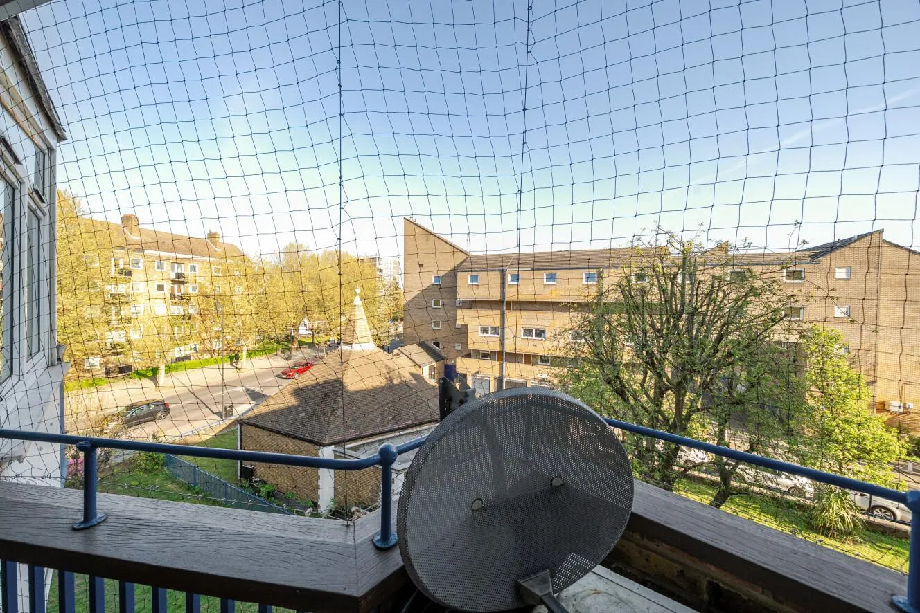 3 bed Block of Apartments