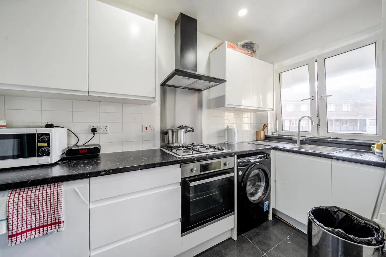 3 bed Block of Apartments