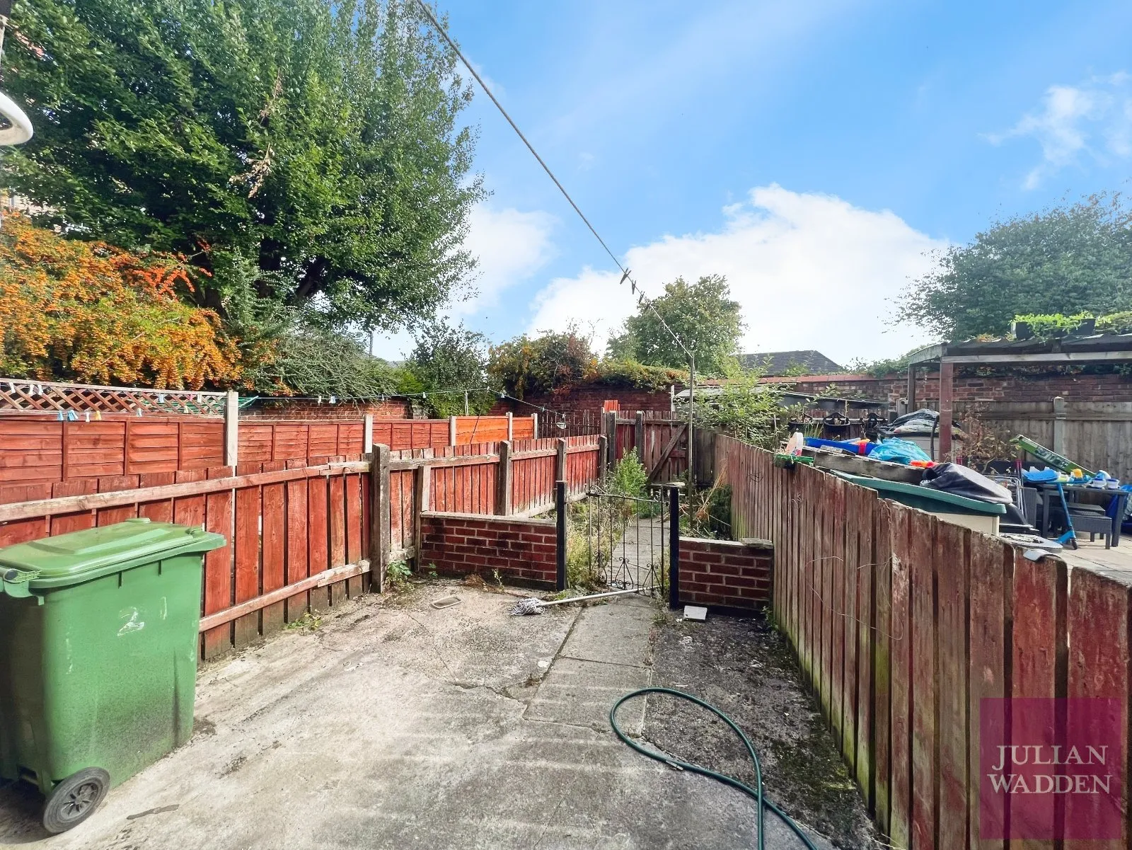 2 bed Terraced
