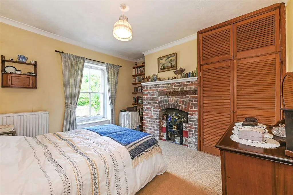 3 bed Character Property
