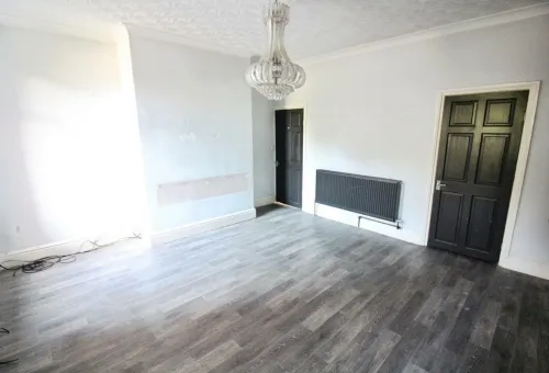 3 bed Terraced