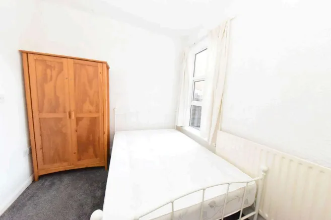2 bed Terraced