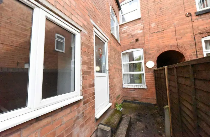 2 bed Terraced