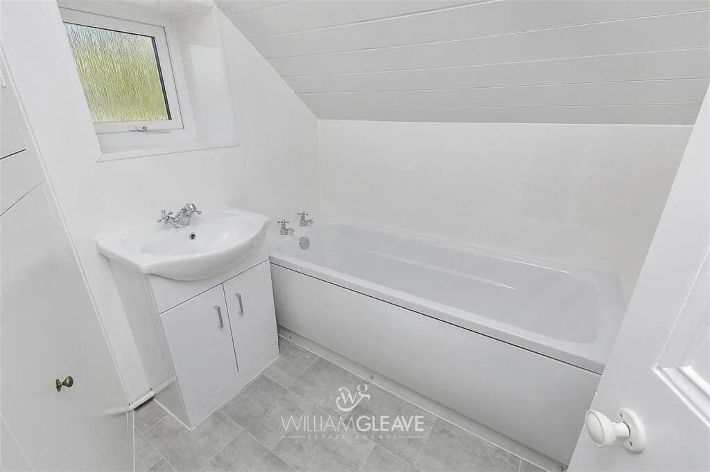 3 bed Apartment