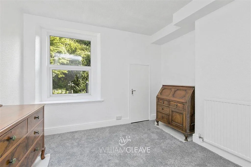 3 bed Apartment