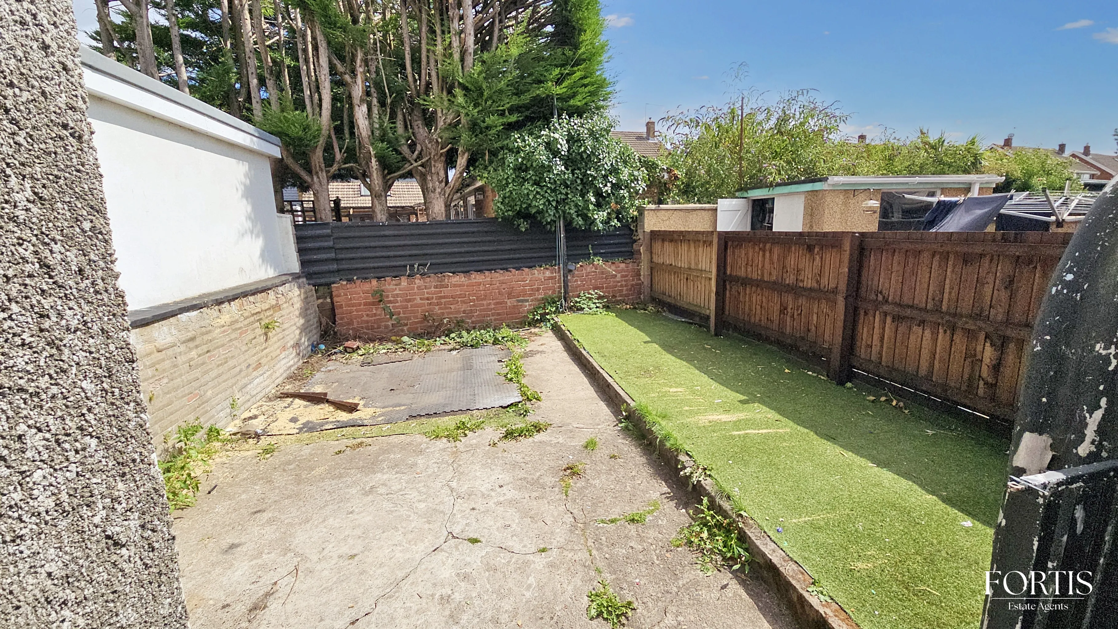 3 bed Terraced