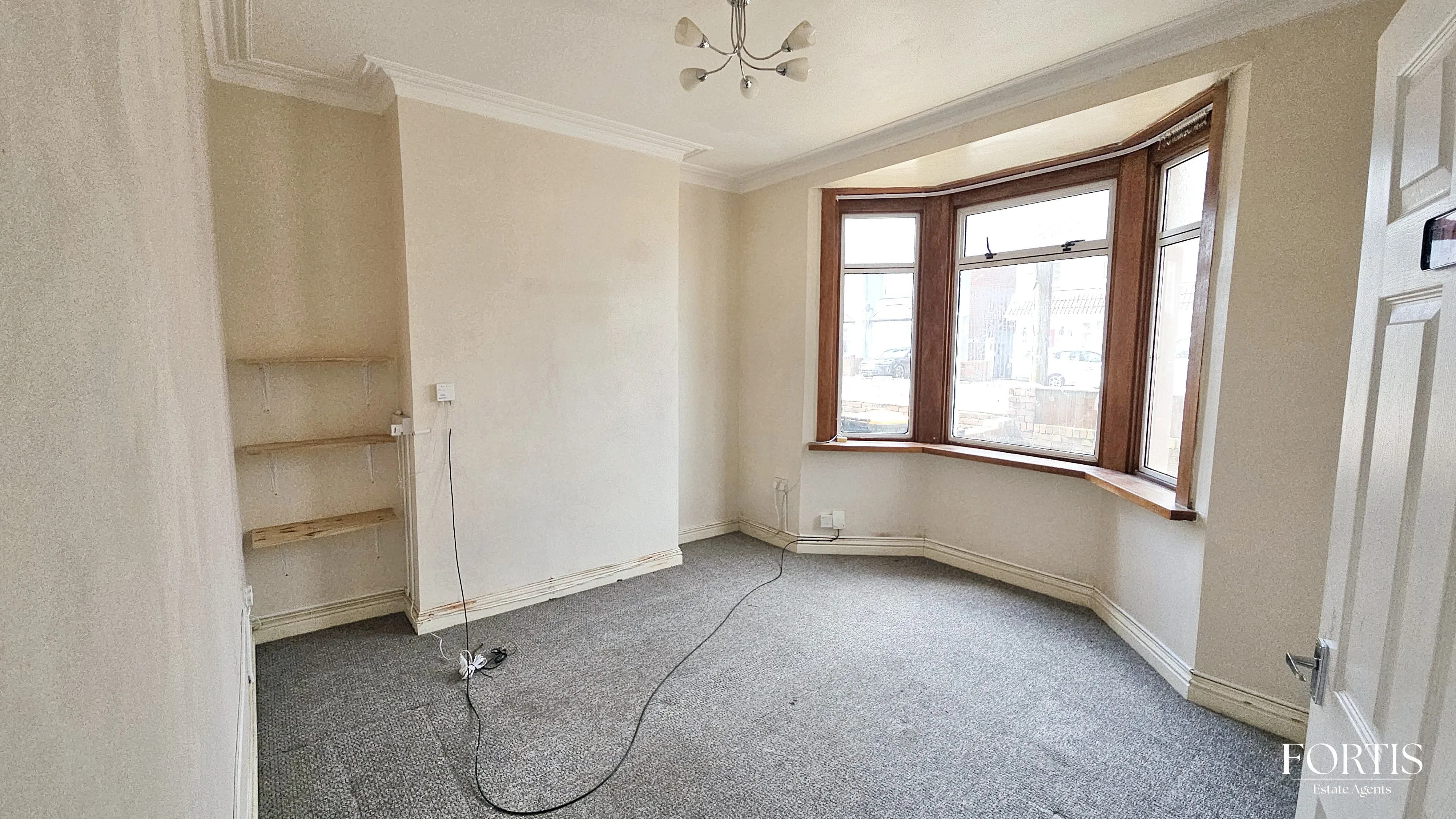 3 bed Terraced
