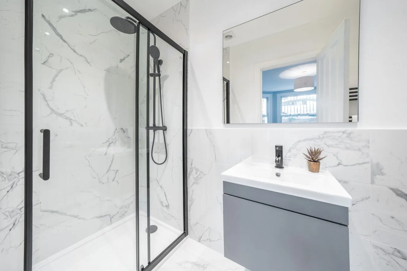 3 bed Ground Flat
