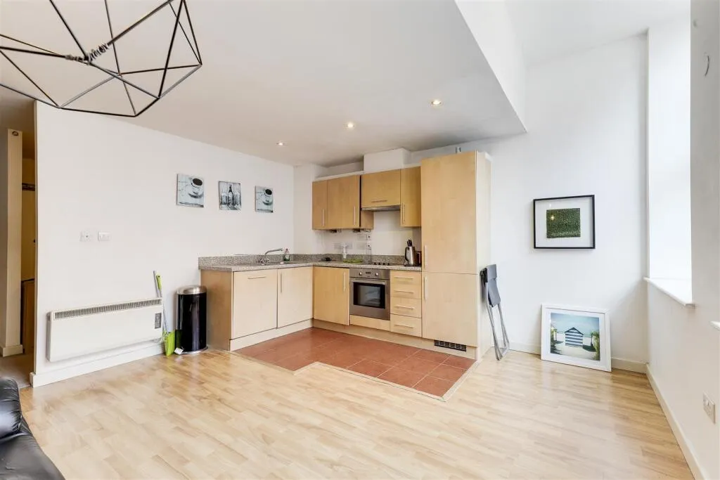 1 bed Apartment