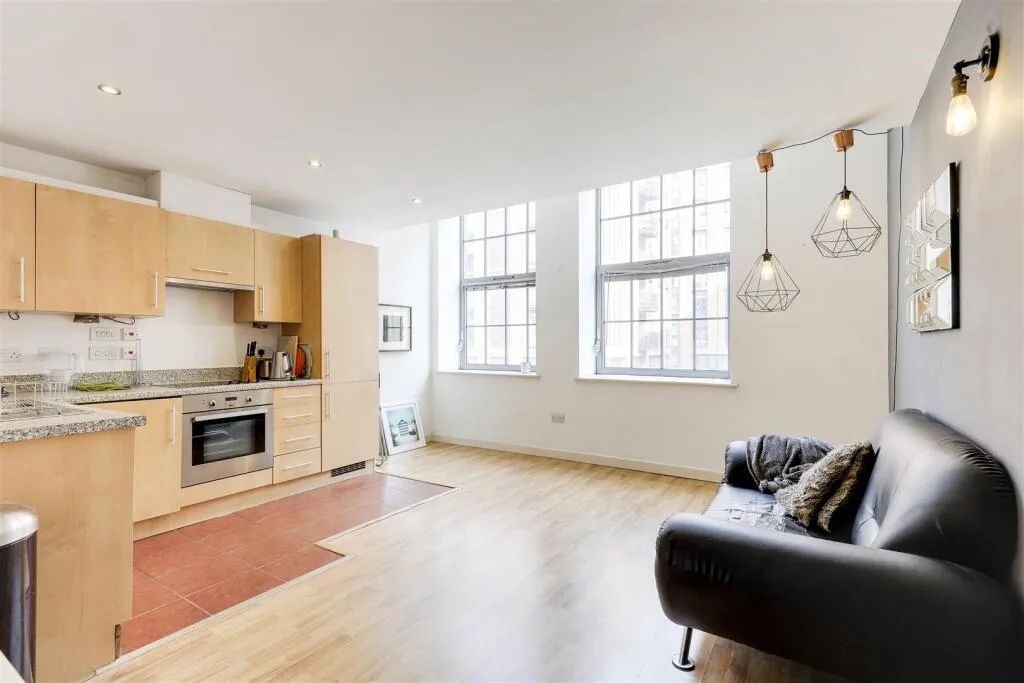 1 bed Apartment