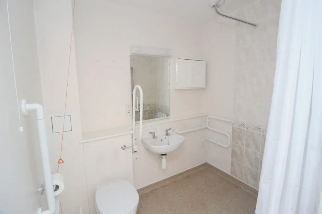 1 bed Retirement Property