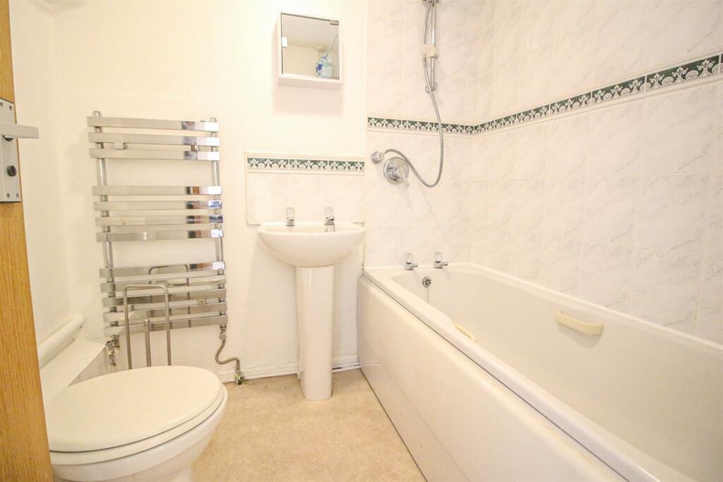 1 bed Apartment