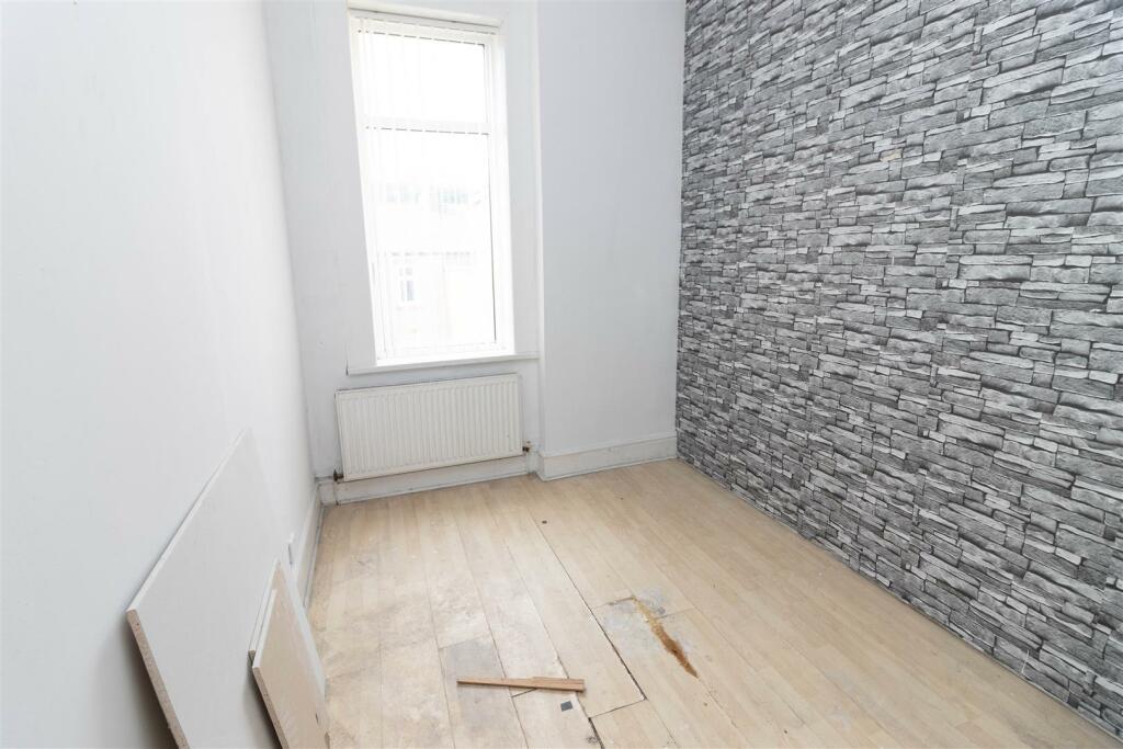 3 bed Apartment