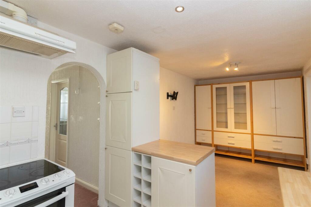 3 bed Terraced