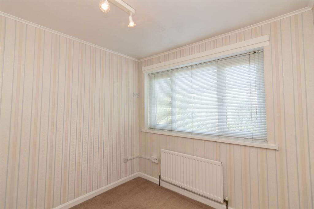 3 bed Terraced