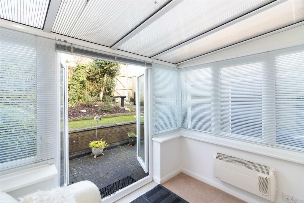 3 bed Terraced