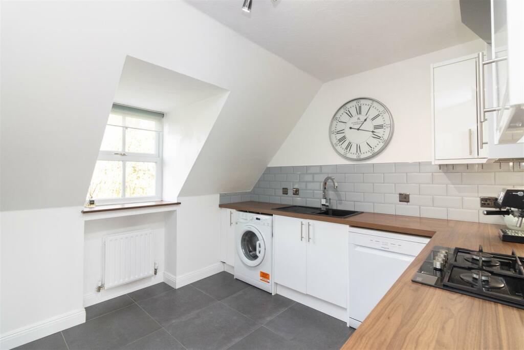 2 bed Apartment