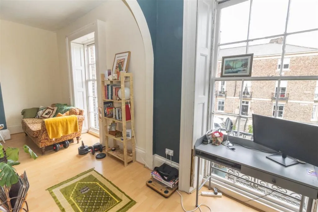 2 bed Apartment