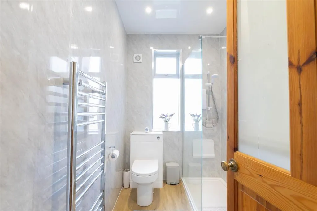 2 bed Ground Flat