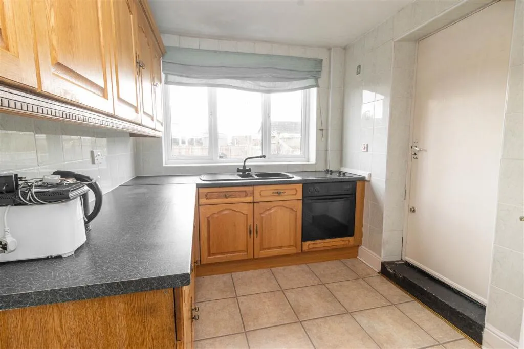 3 bed Semi-Detached