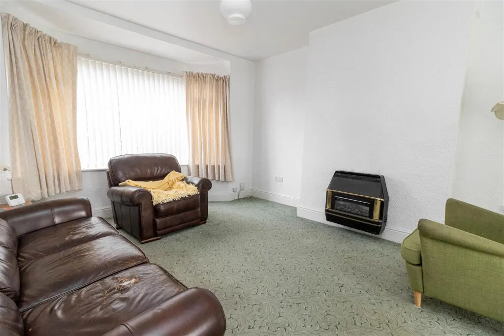 3 bed Semi-Detached