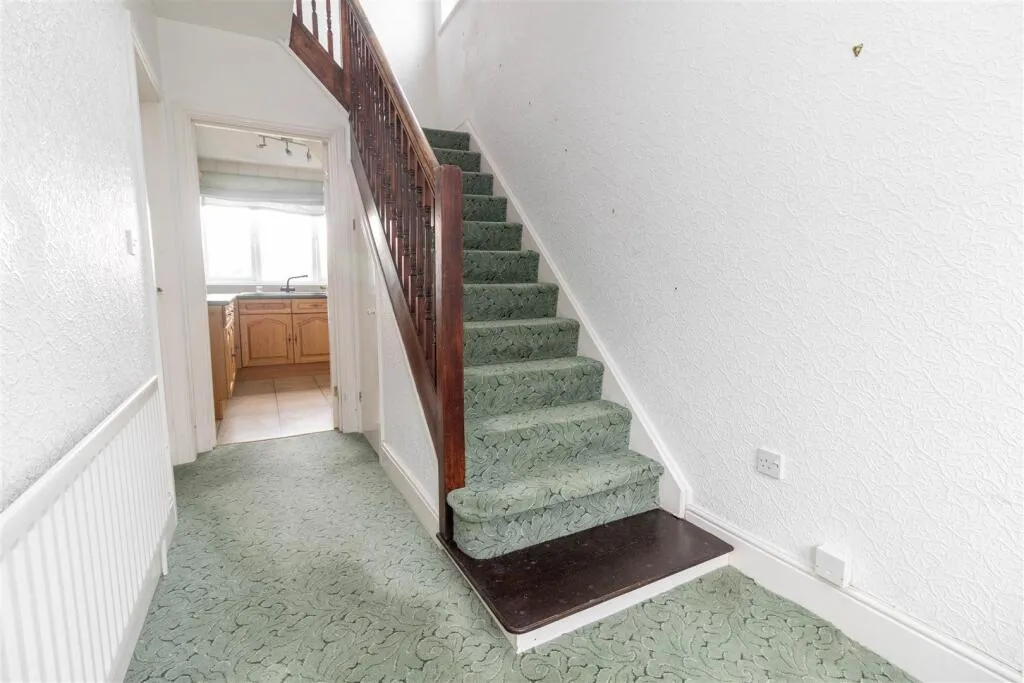 3 bed Semi-Detached