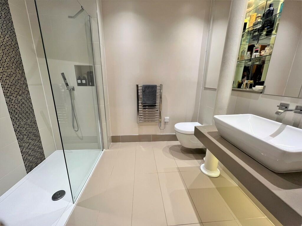 2 bed Penthouse