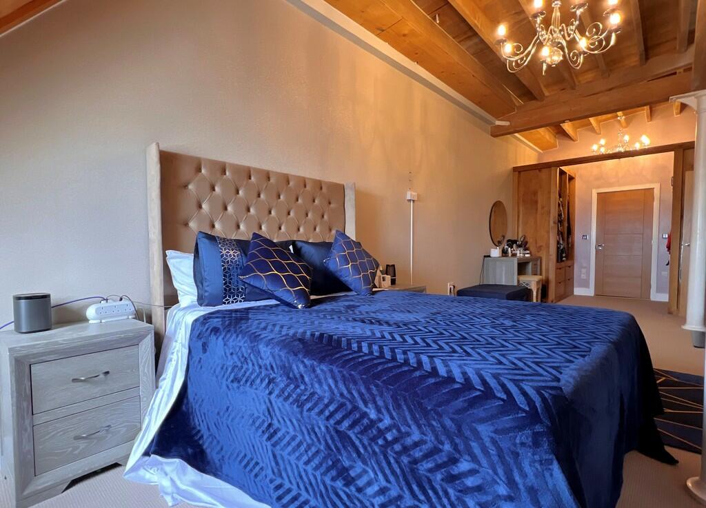 2 bed Penthouse