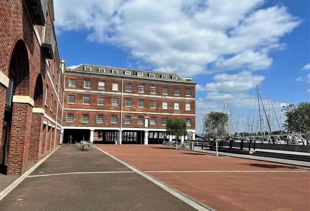 2 bed Penthouse