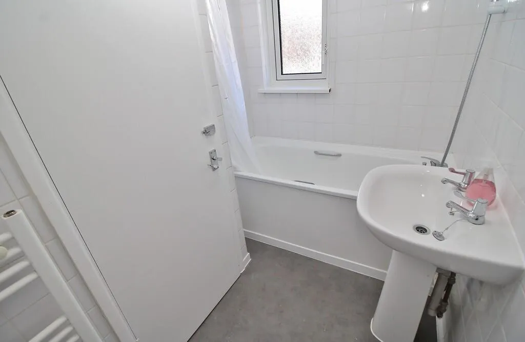 3 bed Terraced