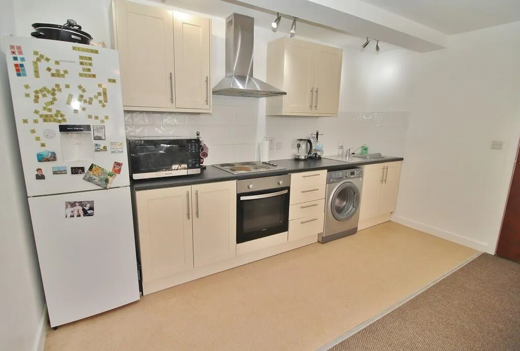 2 bed Apartment