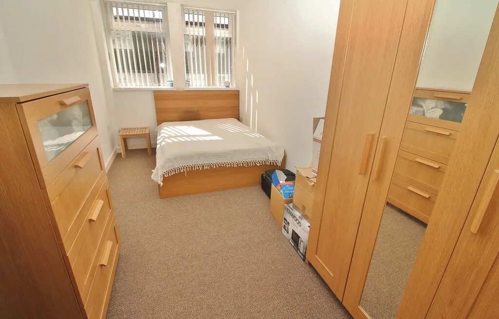 2 bed Apartment