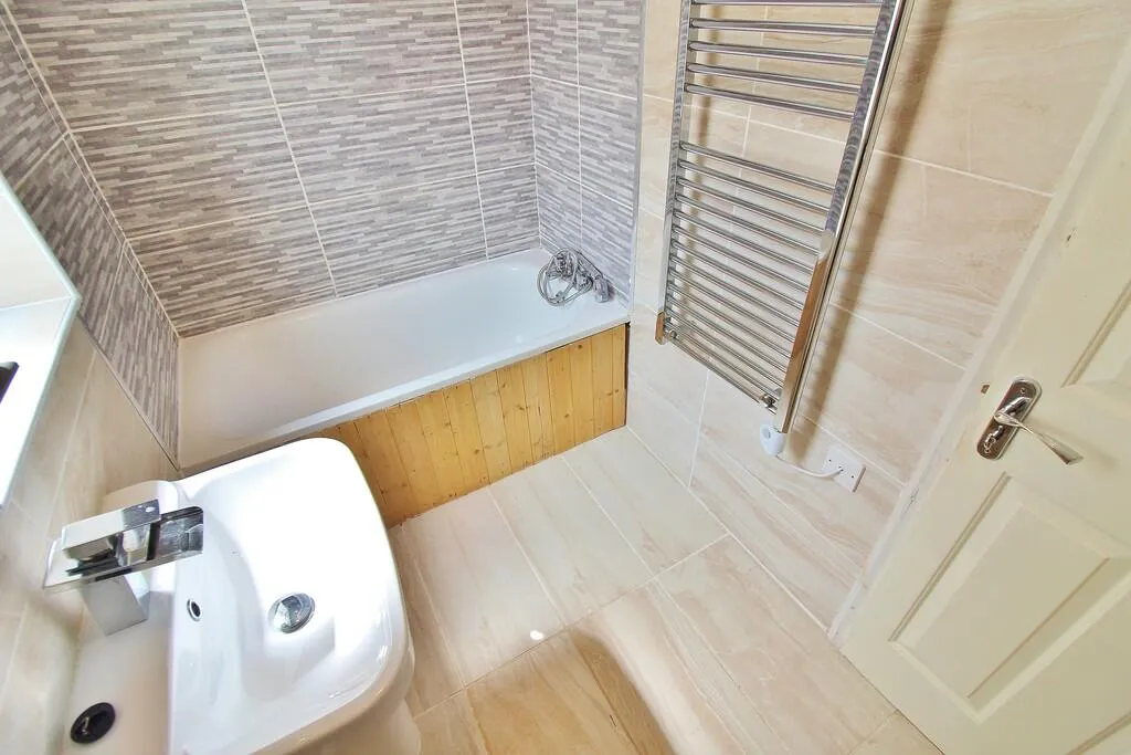 3 bed Terraced