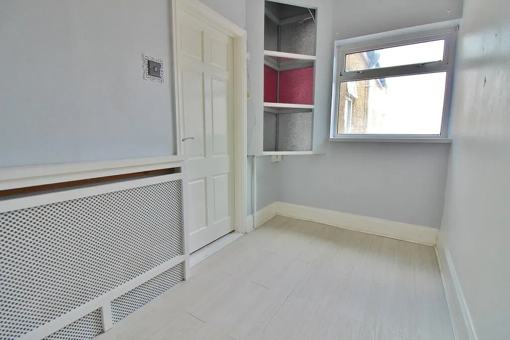 3 bed Terraced