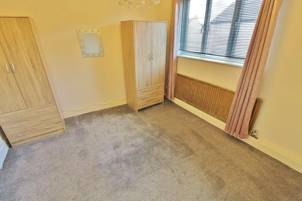 3 bed Terraced