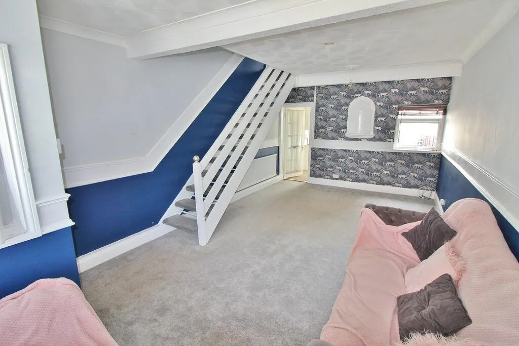 3 bed Terraced