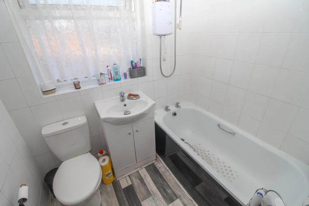 3 bed Terraced