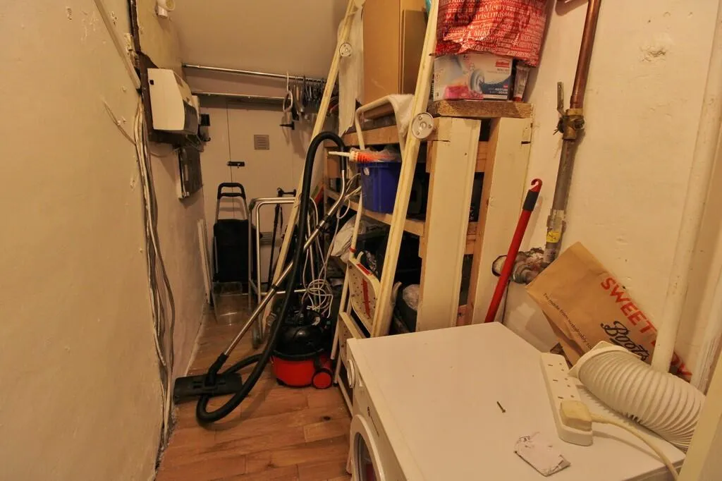 2 bed Ground Flat