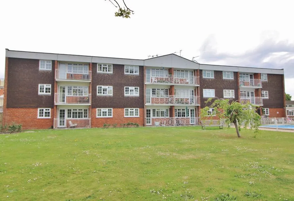 3 bed Apartment