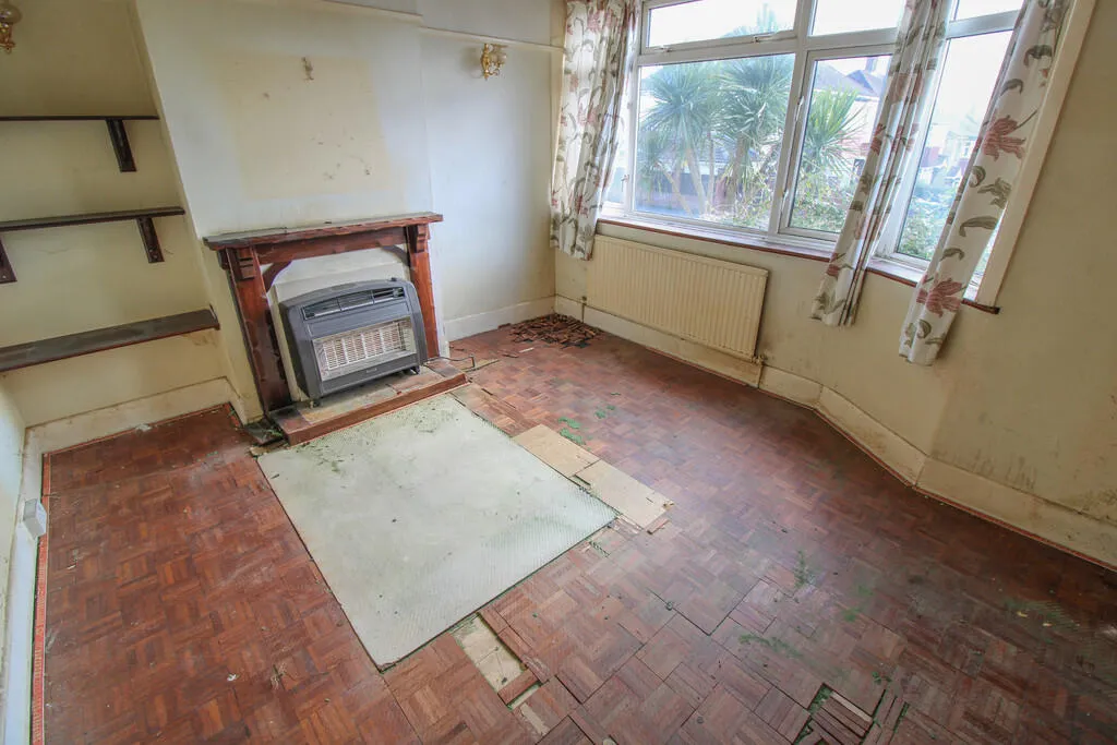 3 bed Terraced