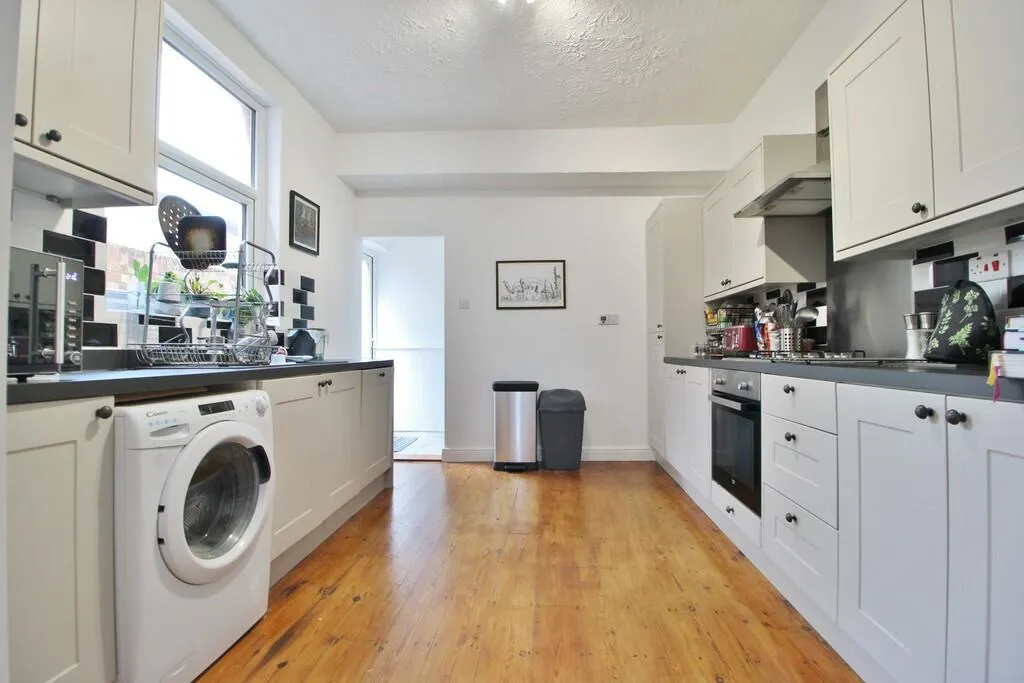 3 bed Terraced