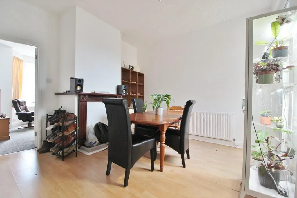 3 bed Terraced