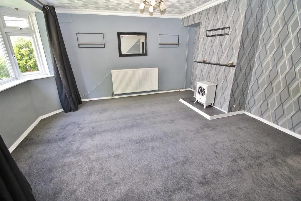 3 bed Terraced