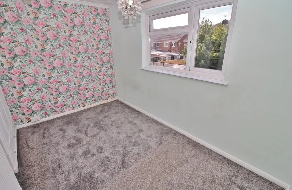 3 bed Terraced