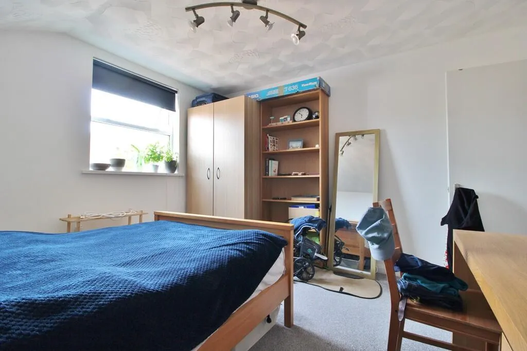 2 bed Apartment