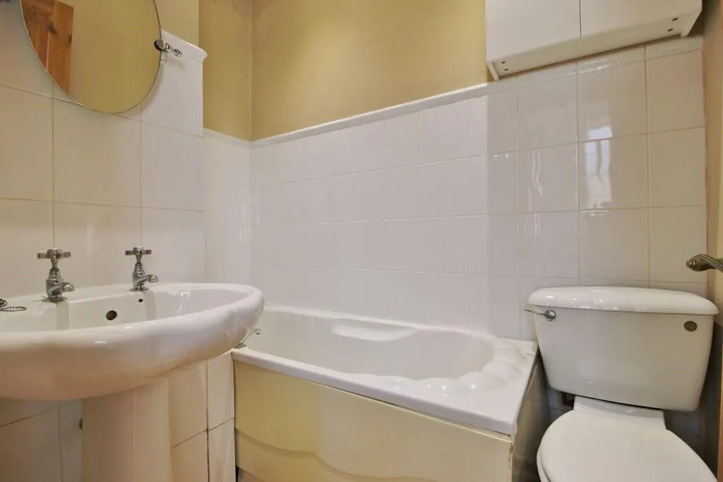 2 bed Terraced