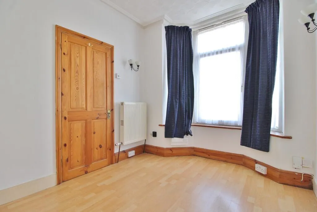 2 bed Terraced