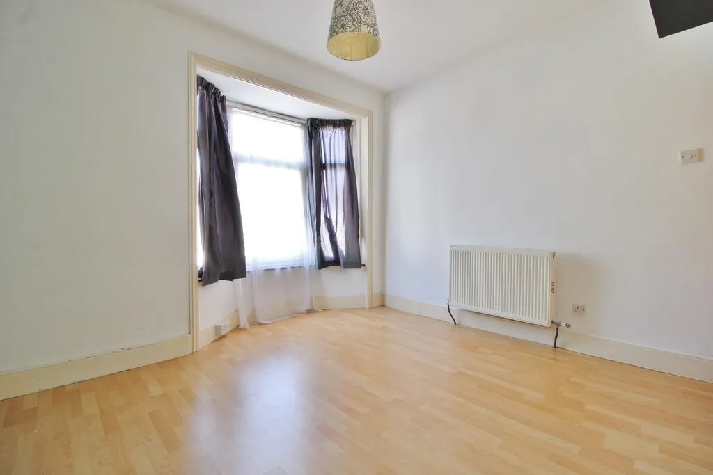 2 bed Terraced